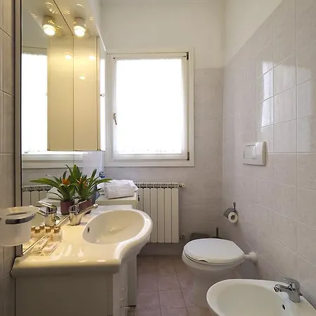 Palazzo Preziosa Apartment *
